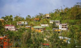 飓风贝丽尔向牙买加移动，造成7人死亡