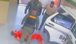 第二名前沃克县狱卒同意认罪，承认在托尼·米切尔的惨死中扮演了“最小的角色”