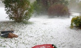 反常的春雨预报引发了人们的担忧，因为数百万澳大利亚人在房屋维修方面懈怠了