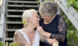 “我爱上了我13岁时认识的老师”