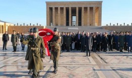 ？n？nü纪念他逝世50周年