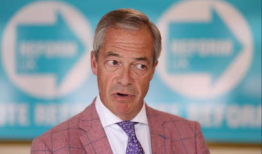 奈杰尔·法拉奇的目标是在英国大选后挑战工党