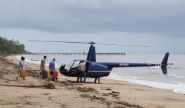小船和直升机：在昆士兰的洪水灾难中，社区介入了
