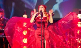 Jinkx Monsoon将于2025年在卡内基音乐厅演出