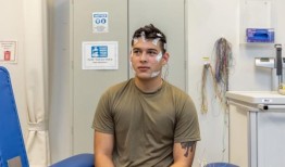 陆军研究人员探索电脉冲来改善士兵的睡眠
