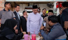 马来西亚总理安瓦尔：马来西亚政府没有忽视林吉特的贬值