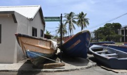 飓风贝丽尔向牙买加移动，造成7人死亡