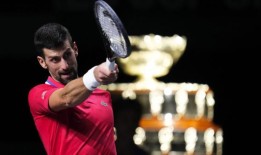 诺瓦克·德约科维奇送塞尔维亚进入戴维斯杯半决赛;詹尼克·辛纳的意大利击败了荷兰