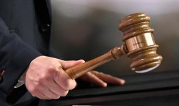 阿拉巴马州一名男子因威胁解雇他的老板被判入狱33个月