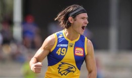 西海岸老鹰队在北墨尔本的比赛中做出了三次调整，贾伊·卡利和杰克·沃特曼回归