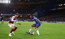 足总杯：最后时刻阿克进球帮助曼城晋级，切尔西保持领先