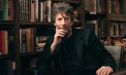 尼尔·盖曼因被指控退出《好兆头》第三季