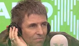 利亚姆·加拉格尔在直播中对尤尔根·克洛普的利物浦重磅炸弹做出了野蛮的反应