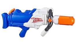 埃尔顿·约翰爵士和丈夫大卫·弗尼什支持工党