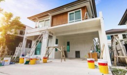 如何确保邻居的承包商不会损坏你的房子