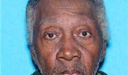 家庭成员寻找最近在伯明翰死亡的三名男子