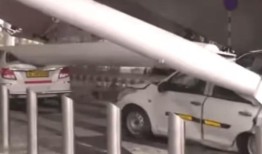 德里机场屋顶坍塌致一人死亡，航班取消