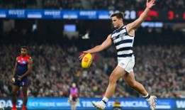 霍金斯在追平猫的纪录之前又一次没有进球