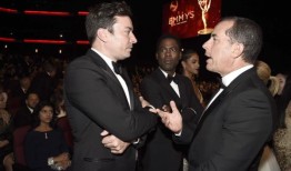 据《滚石》杂志报道，杰瑞·宋飞要求吉米·法伦就卡片爆炸一事向剧组道歉