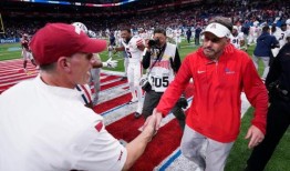 美联社消息称，华盛顿将亚利桑那州的杰德·费什选为下一任教练