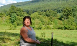 钱德勒山获救：“我爸爸和我的木瓜在天堂微笑”