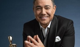 疯狂的黑猩猩评论：《虎王》制作者的新《海豚》是一部疯狂的五星级作品